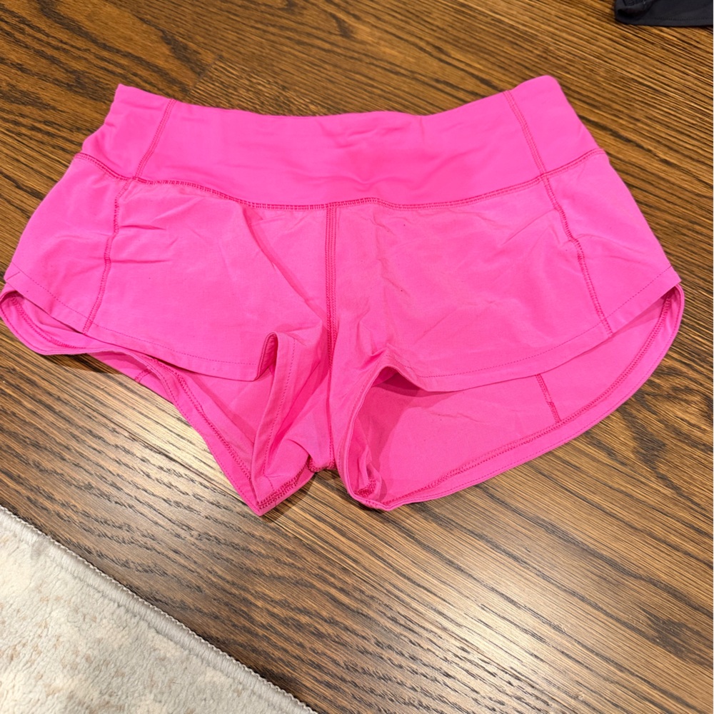 Lululemon Athletica Bright Pink Athletic Shorts size 0